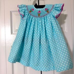 Smocked Ice Cream top & elastic short set Size 4t GUC